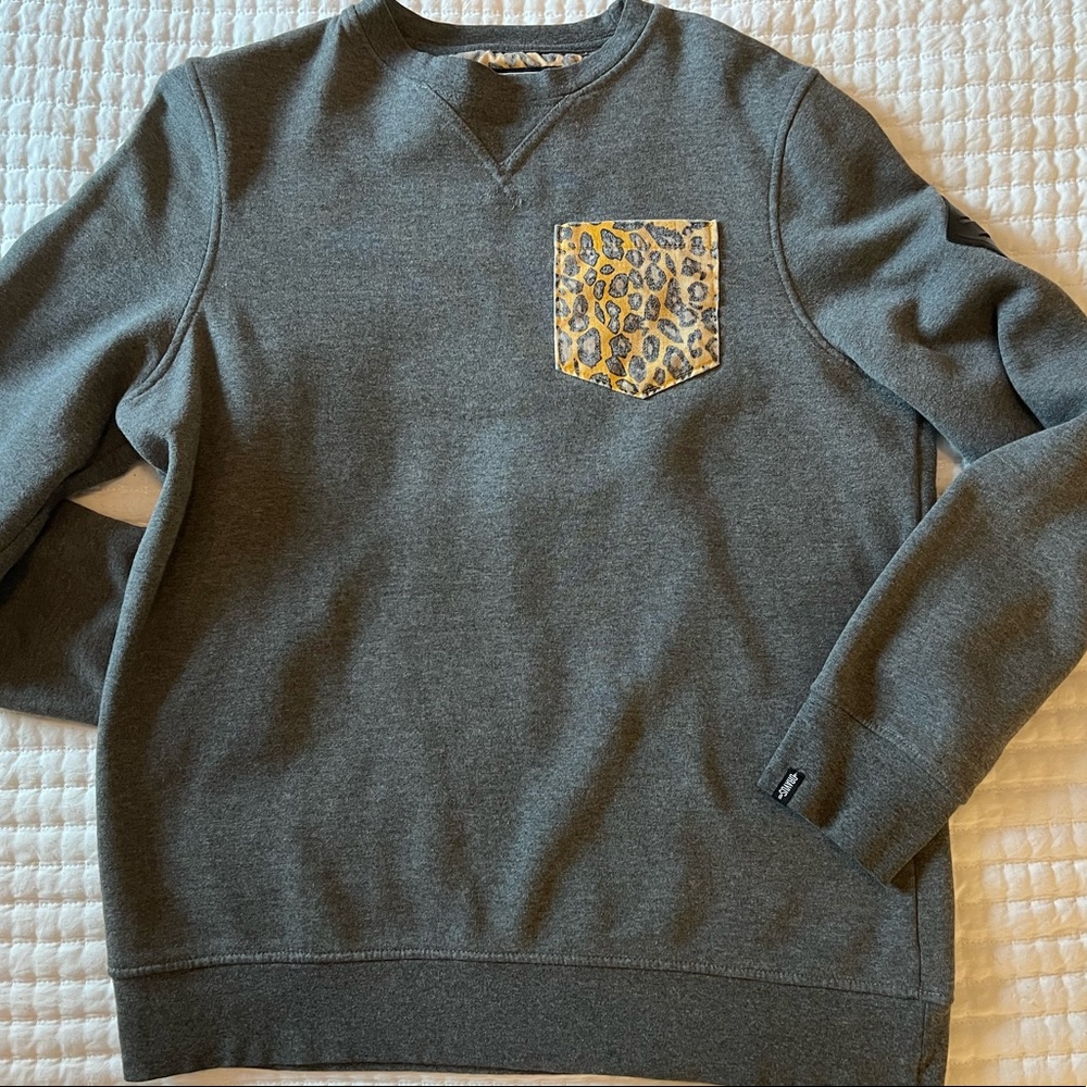 Vintage Y2K Dravus Sweater